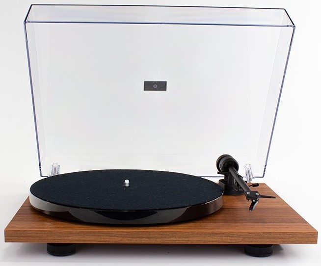 pro-ject-e1-turntable-front